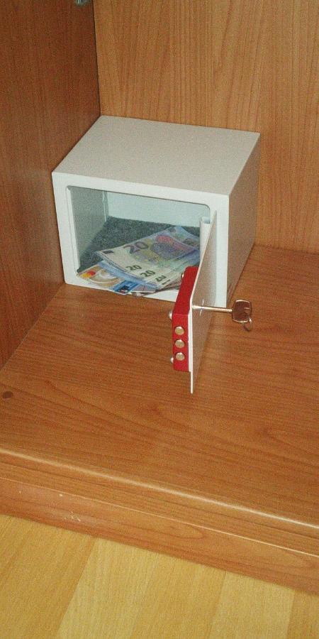 Studio Apartment